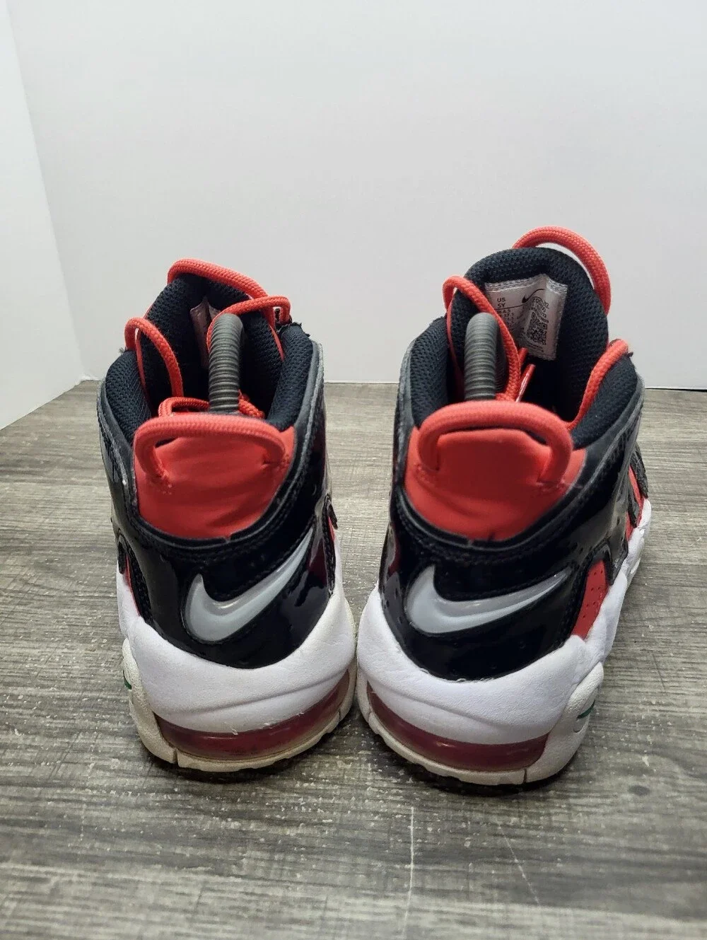 Nike Boys Air More Uptempo DV2205-600 Red Basketball Shoes Sneakers Size 5 Y